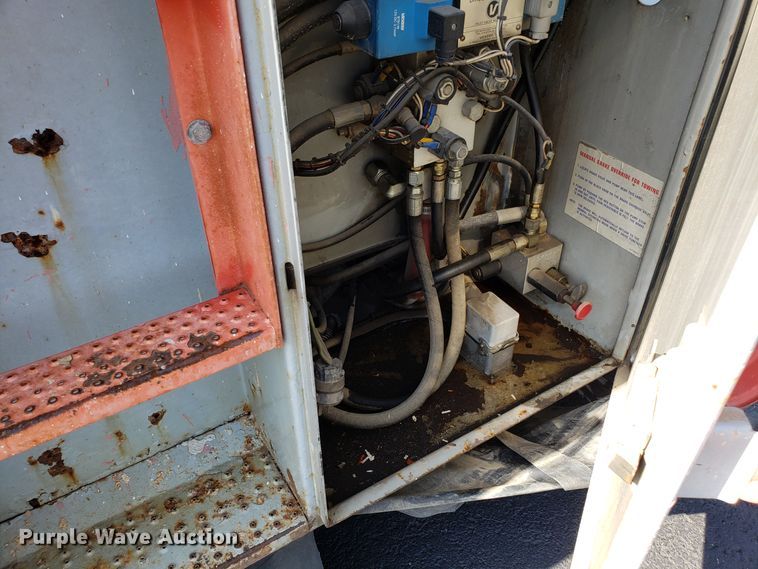 image for item EU9891 Skyjack SJBB41 scissor lift