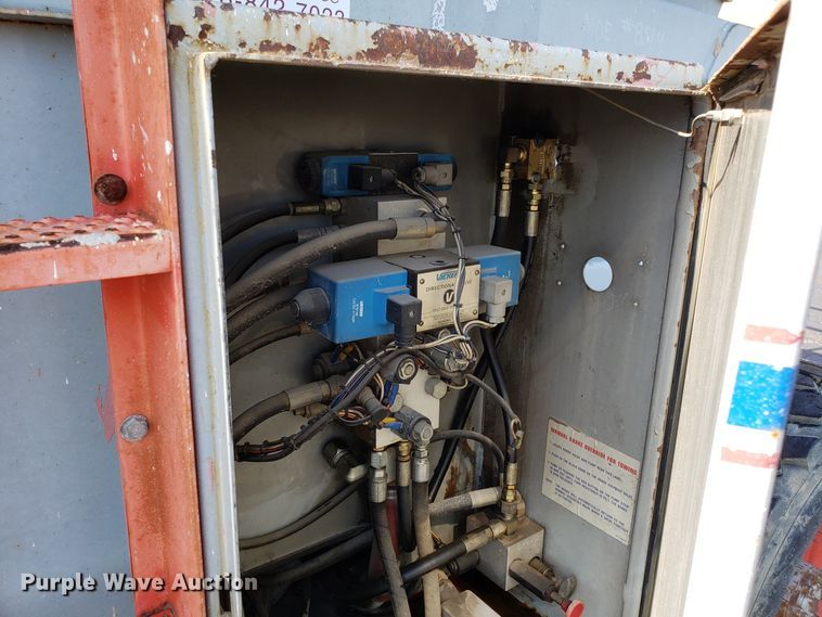 image for item EU9891 Skyjack SJBB41 scissor lift