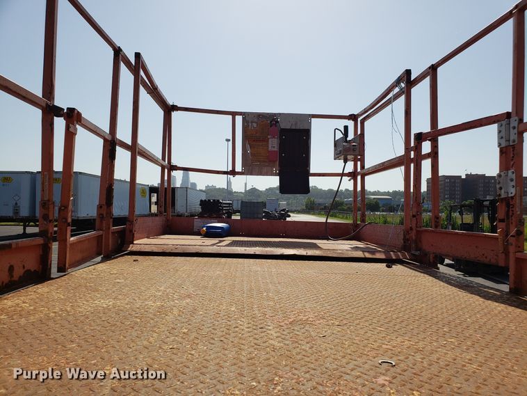 image for item EU9891 Skyjack SJBB41 scissor lift