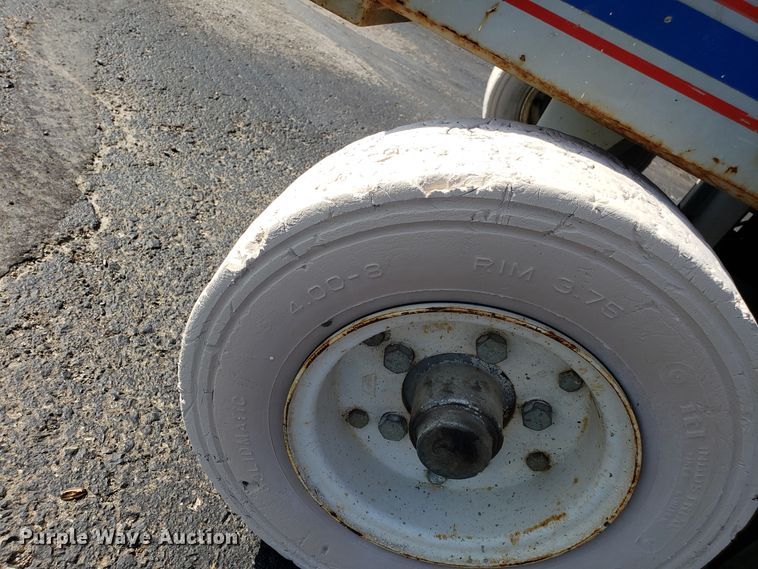 image for item EU9892 Skyjack SJIII 4832 scissor lift