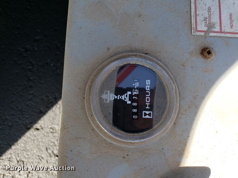 image for item EU9893 Skyjack SJIII 4832 scissor lift