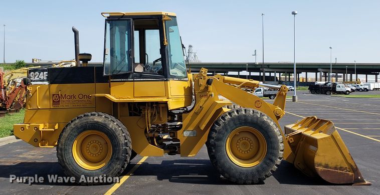 image for item EU9895 1995 Caterpillar 924F wheel loader