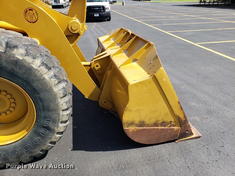 image for item EU9895 1995 Caterpillar 924F wheel loader