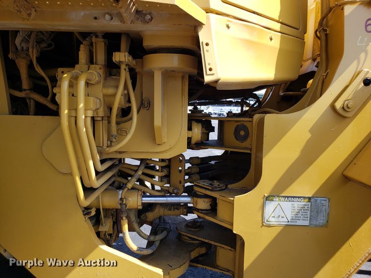 image for item EU9895 1995 Caterpillar 924F wheel loader