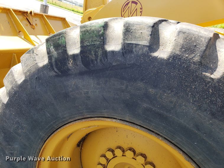 image for item EU9895 1995 Caterpillar 924F wheel loader