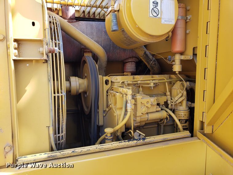 image for item EU9895 1995 Caterpillar 924F wheel loader