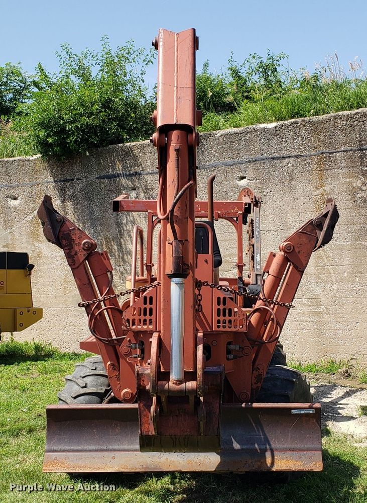 image for item EU9896 1981 Ditch Witch 6510 trencher