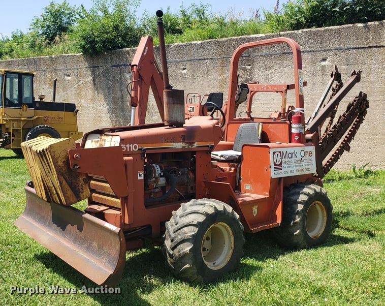image for item EU9897 1993 Ditch Witch 5110 trencher
