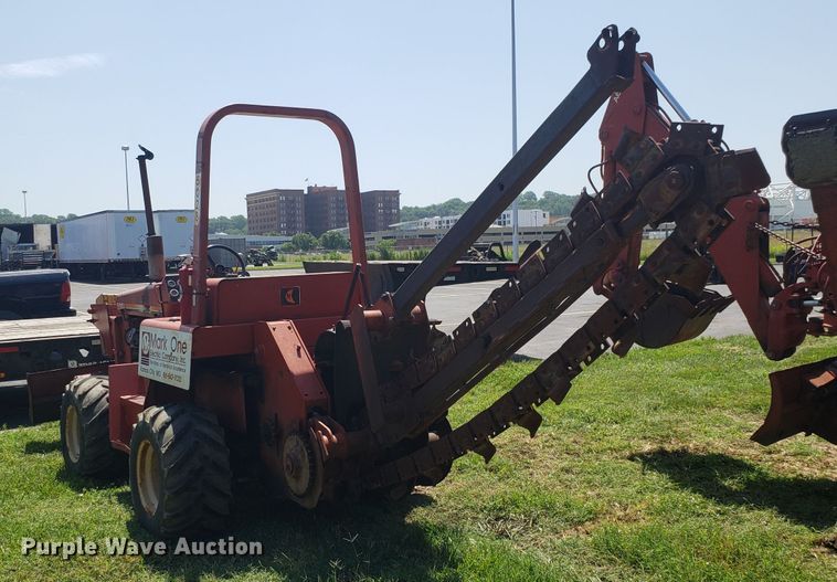 image for item EU9897 1993 Ditch Witch 5110 trencher