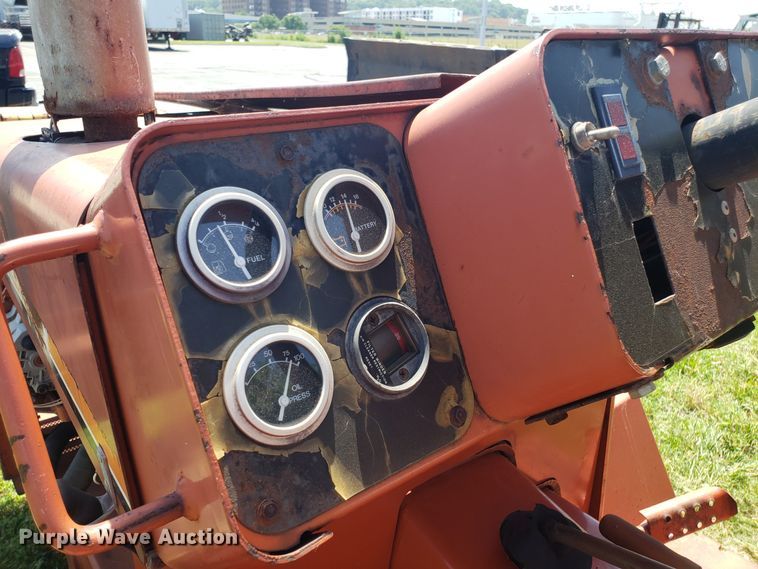 image for item EU9897 1993 Ditch Witch 5110 trencher