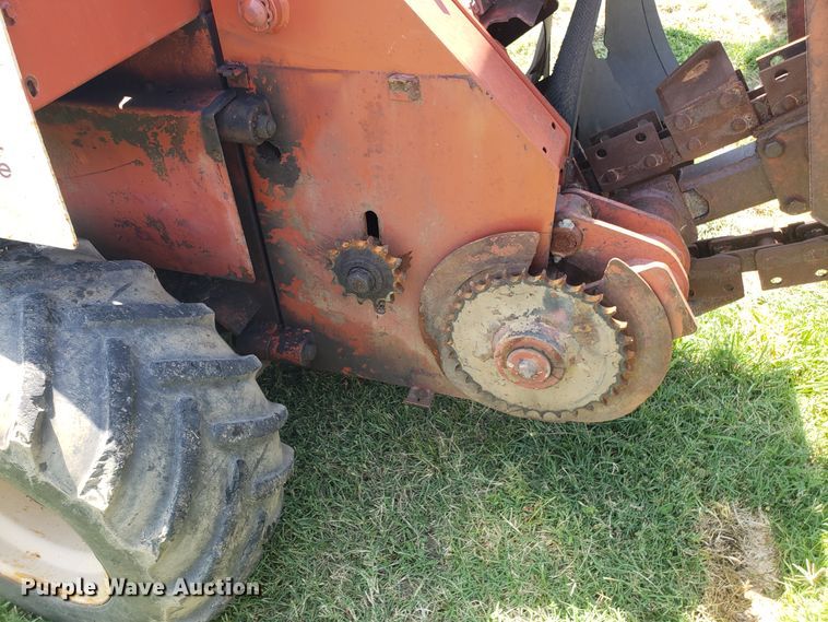 image for item EU9897 1993 Ditch Witch 5110 trencher