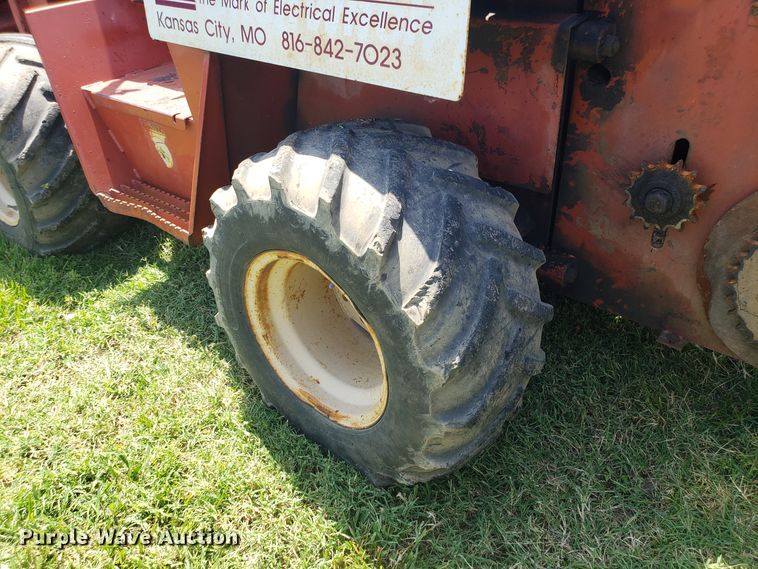 image for item EU9897 1993 Ditch Witch 5110 trencher