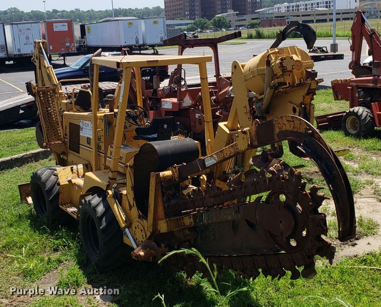 image for item EU9898 1989 Vermeer V7550 trencher