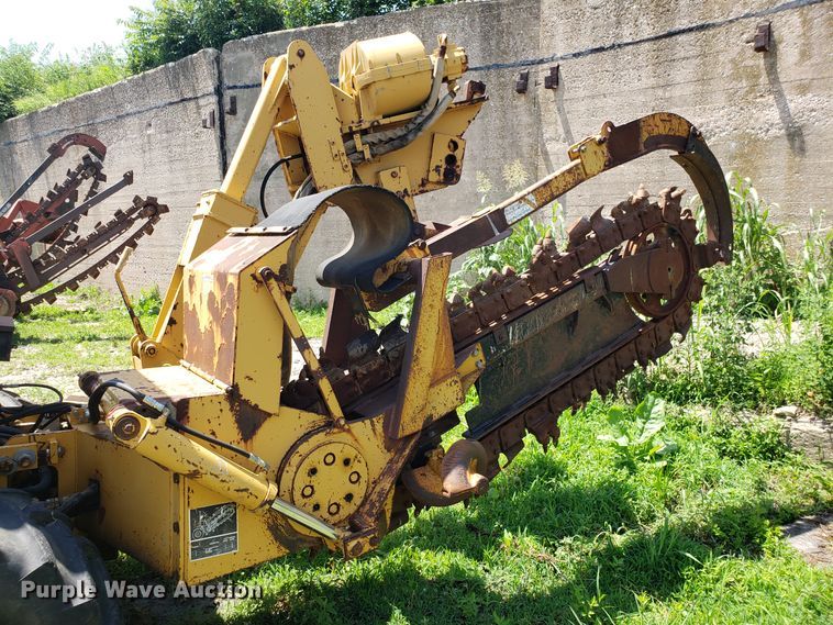 image for item EU9898 1989 Vermeer V7550 trencher
