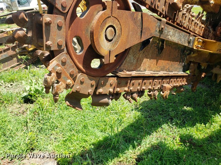 image for item EU9898 1989 Vermeer V7550 trencher