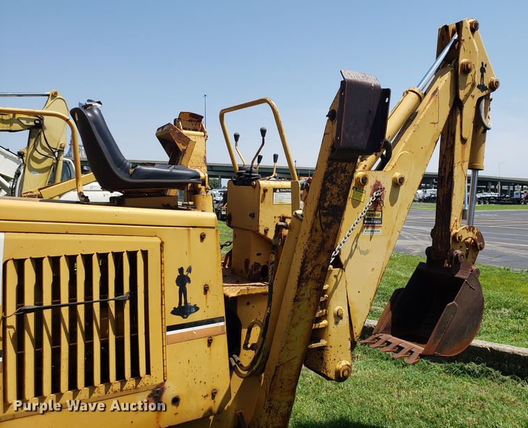 image for item EU9898 1989 Vermeer V7550 trencher