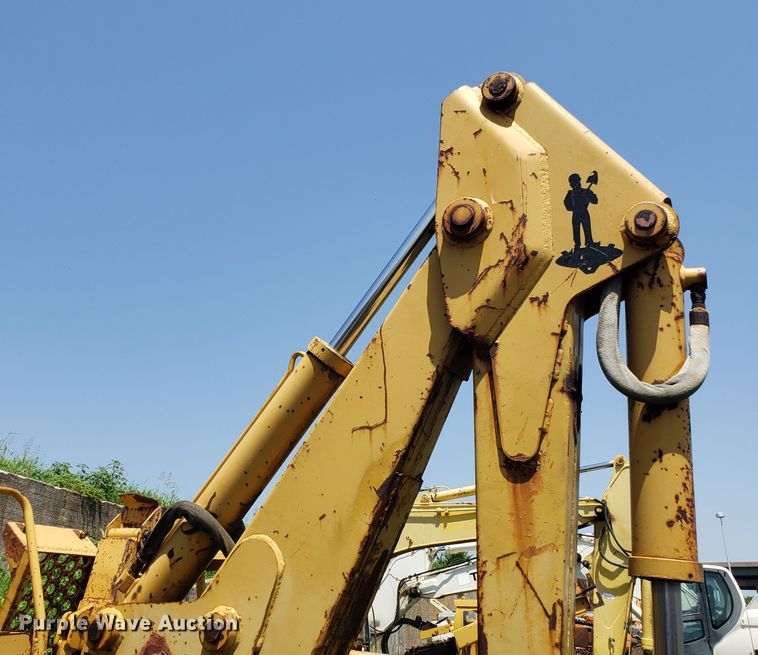 image for item EU9898 1989 Vermeer V7550 trencher