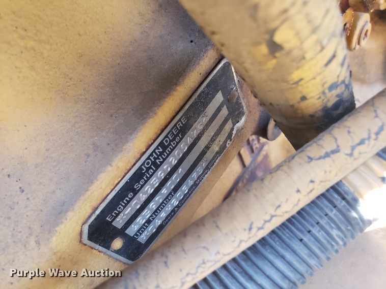 image for item EU9898 1989 Vermeer V7550 trencher