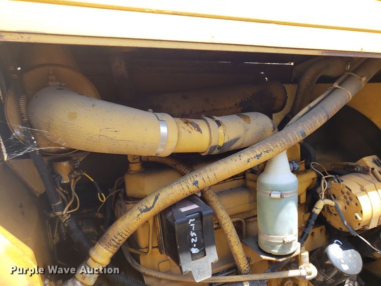 image for item EU9898 1989 Vermeer V7550 trencher