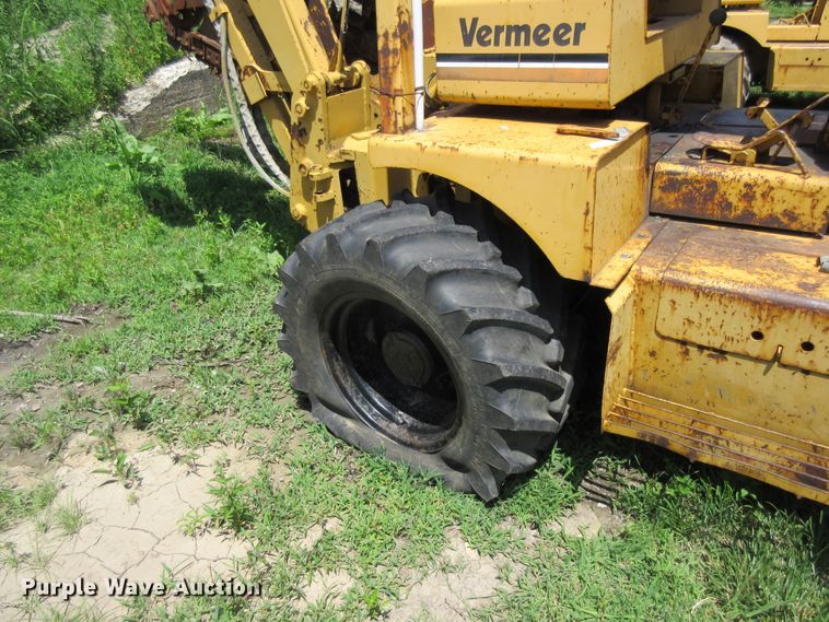 image for item EU9898 1989 Vermeer V7550 trencher