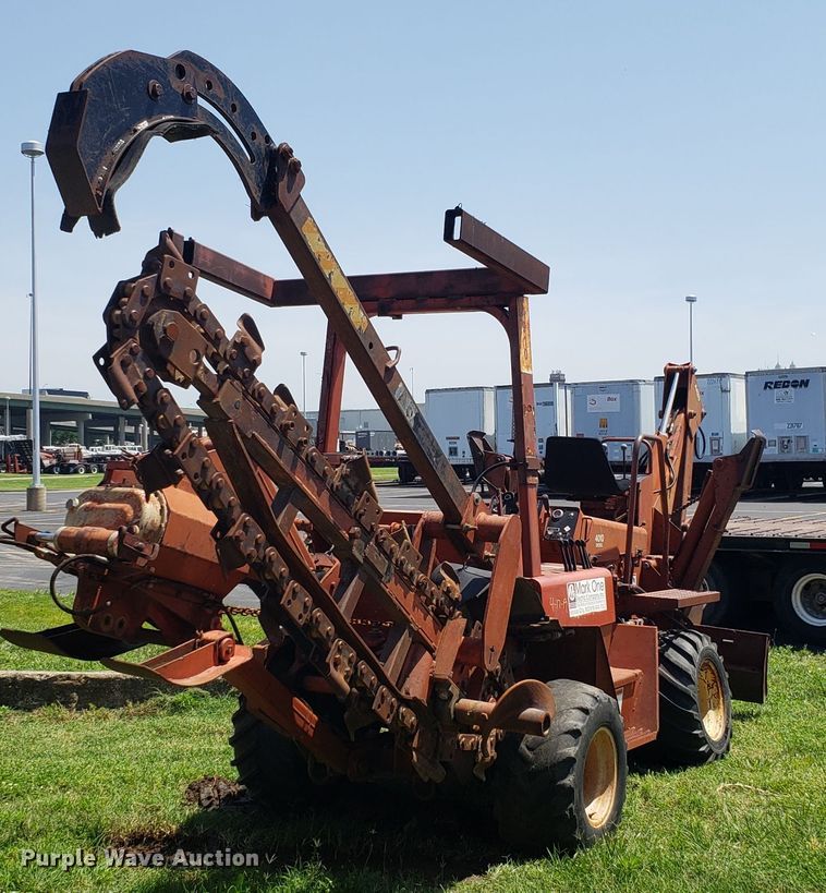 image for item EU9899 1988 Ditch Witch 4010 trencher