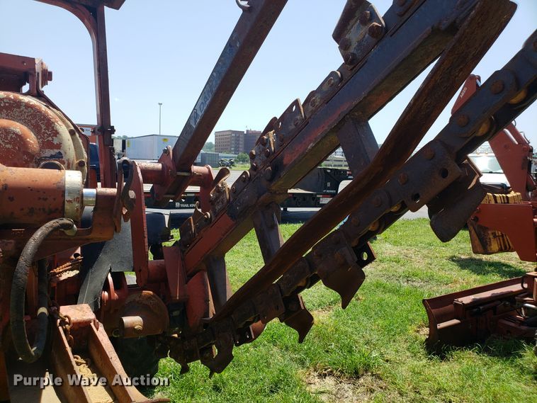 image for item EU9899 1988 Ditch Witch 4010 trencher