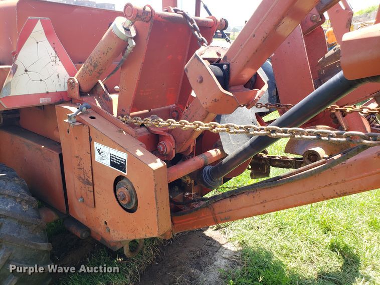image for item EU9899 1988 Ditch Witch 4010 trencher