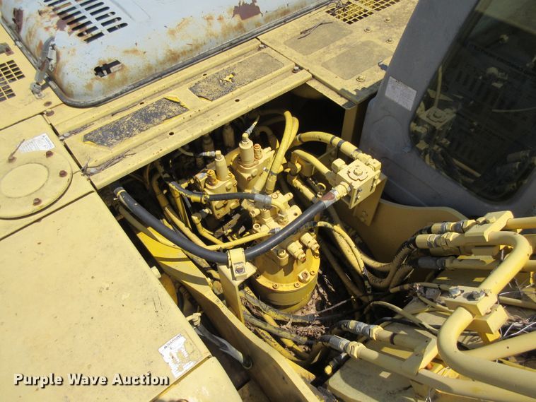 image for item EU9900 2000 Kobelco SK210 LC excavator