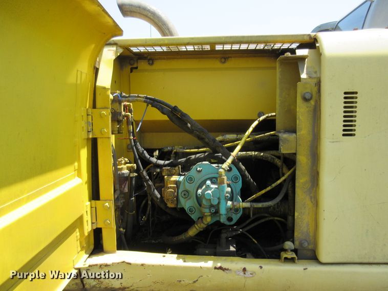 image for item EU9900 2000 Kobelco SK210 LC excavator