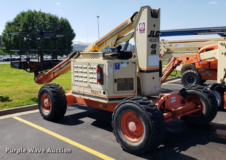 image for item EU9901 JLG 40HA boom lift