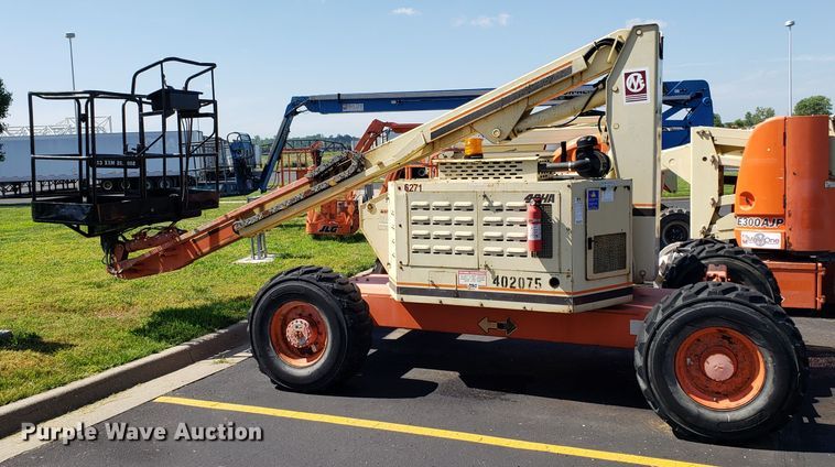 image for item EU9901 JLG 40HA boom lift