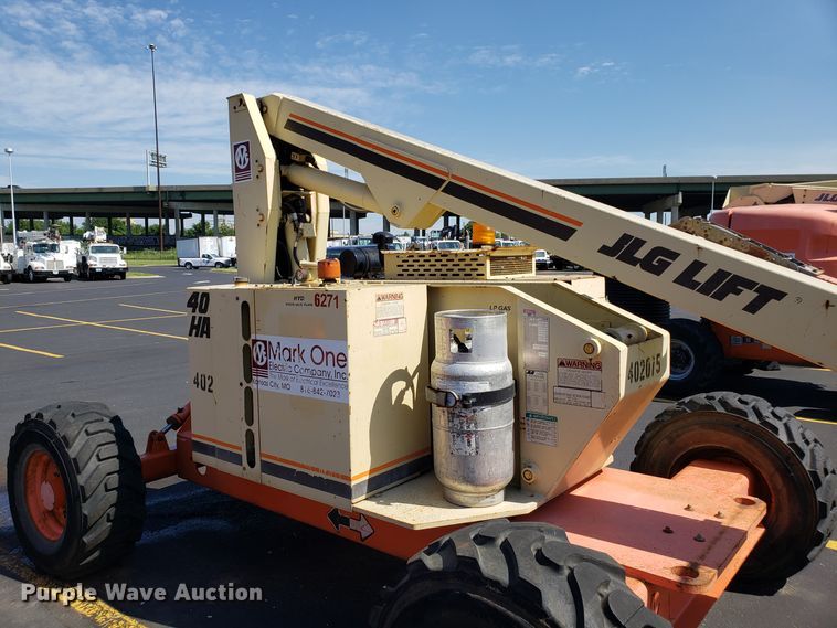 image for item EU9901 JLG 40HA boom lift