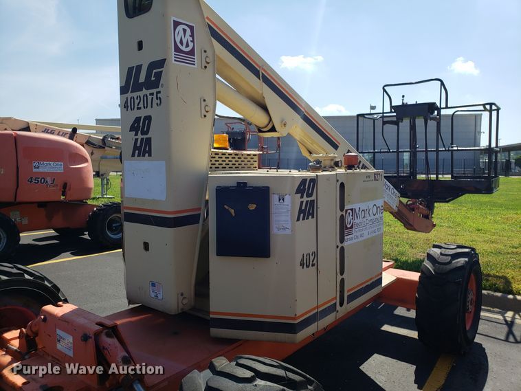 image for item EU9901 JLG 40HA boom lift