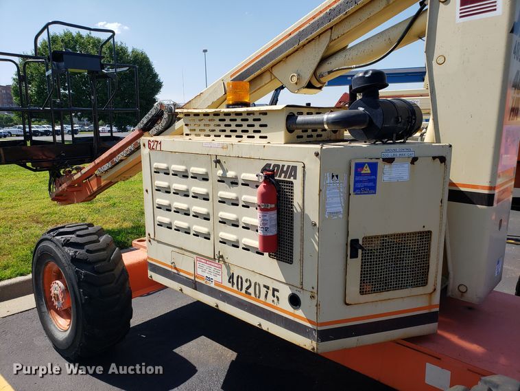 image for item EU9901 JLG 40HA boom lift