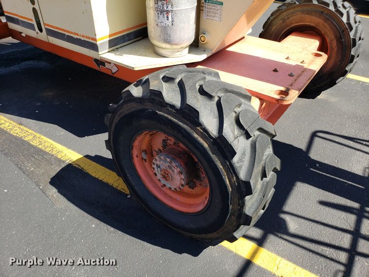 image for item EU9901 JLG 40HA boom lift