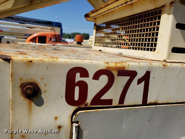 image for item EU9901 JLG 40HA boom lift