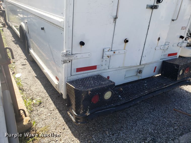 image for item EU9931 1995 Chevrolet Utilimaster delivery truck