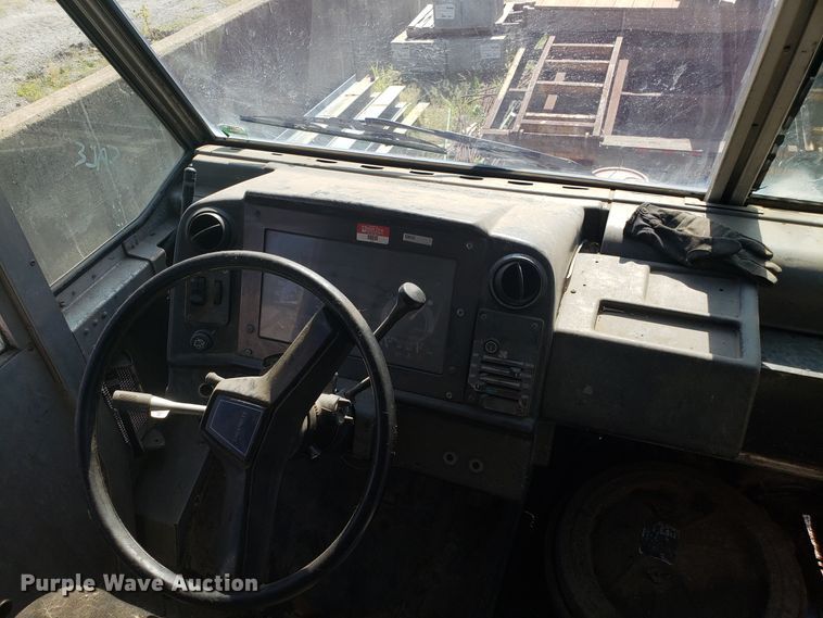 image for item EU9931 1995 Chevrolet Utilimaster delivery truck