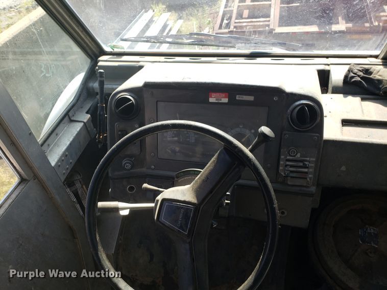 image for item EU9931 1995 Chevrolet Utilimaster delivery truck