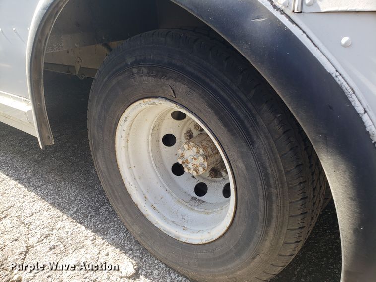 image for item EU9931 1995 Chevrolet Utilimaster delivery truck