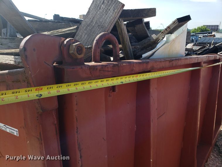 image for item EU9940 Roll-off dumpster