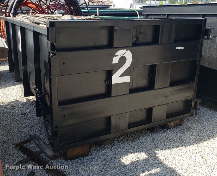 image for item EU9946 Roll-off dumpster
