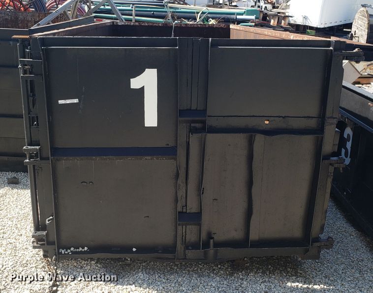 image for item EU9948 Roll-off dumpster