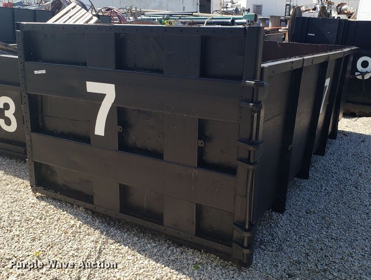 image for item EU9950 Roll-off dumpster