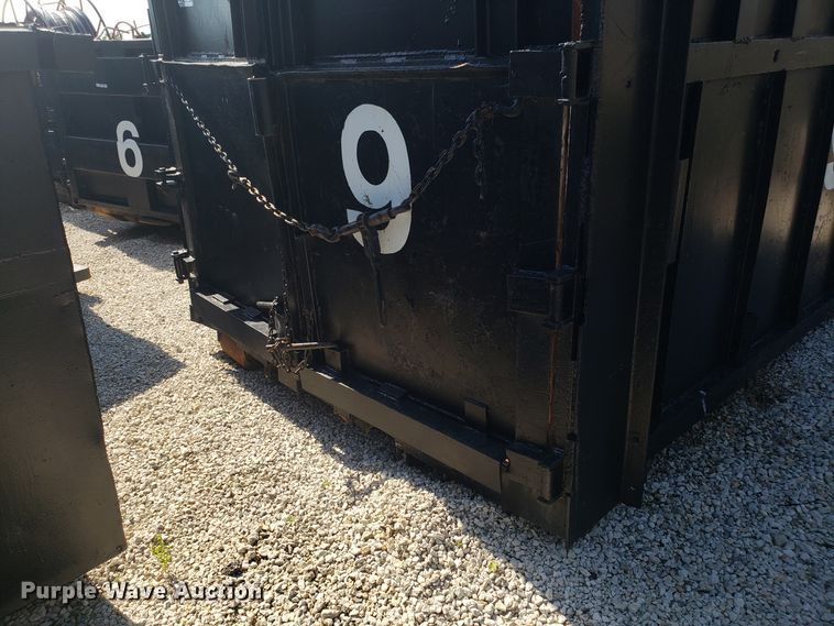 image for item EU9951 Roll-off container