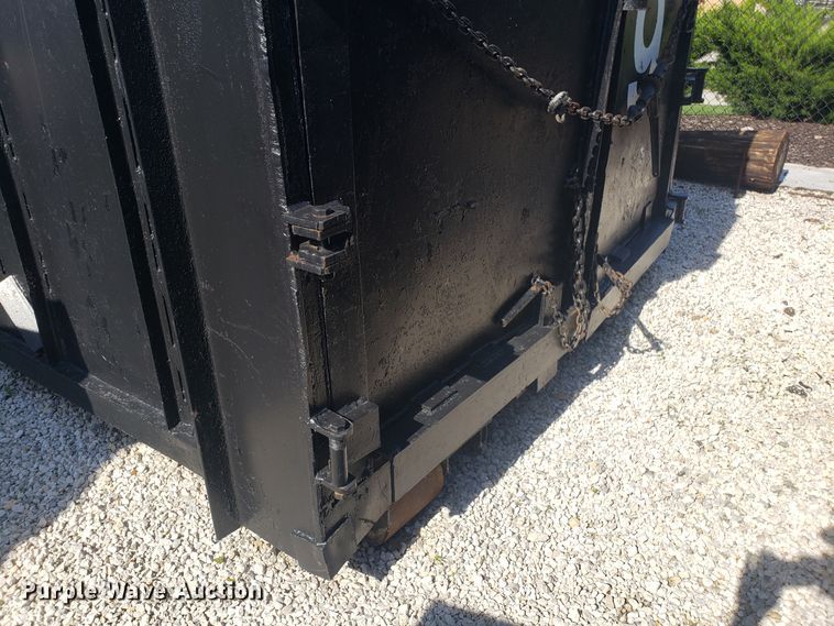 image for item EU9951 Roll-off container