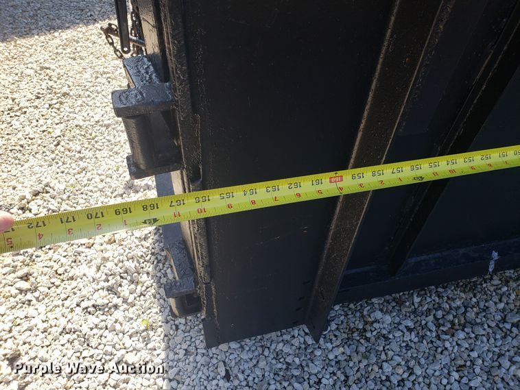 image for item EU9951 Roll-off container