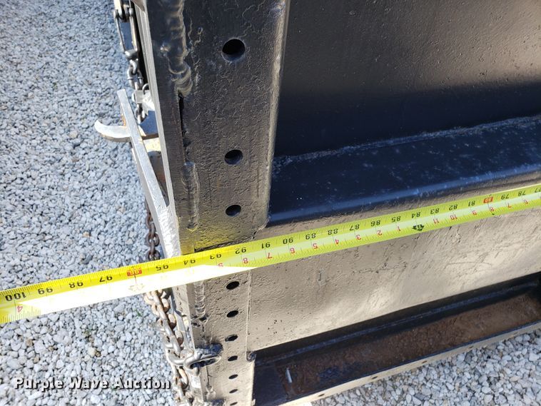 image for item EU9952 Roll-off container