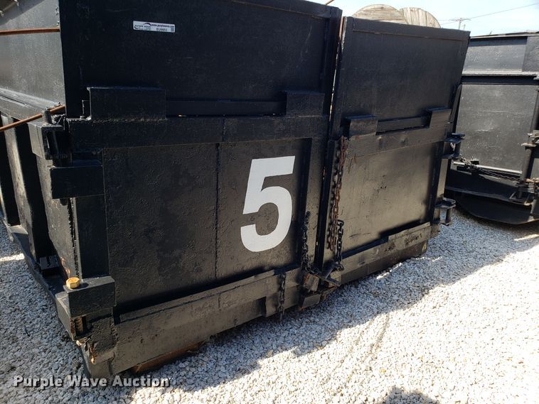 image for item EU9953 Roll-off container