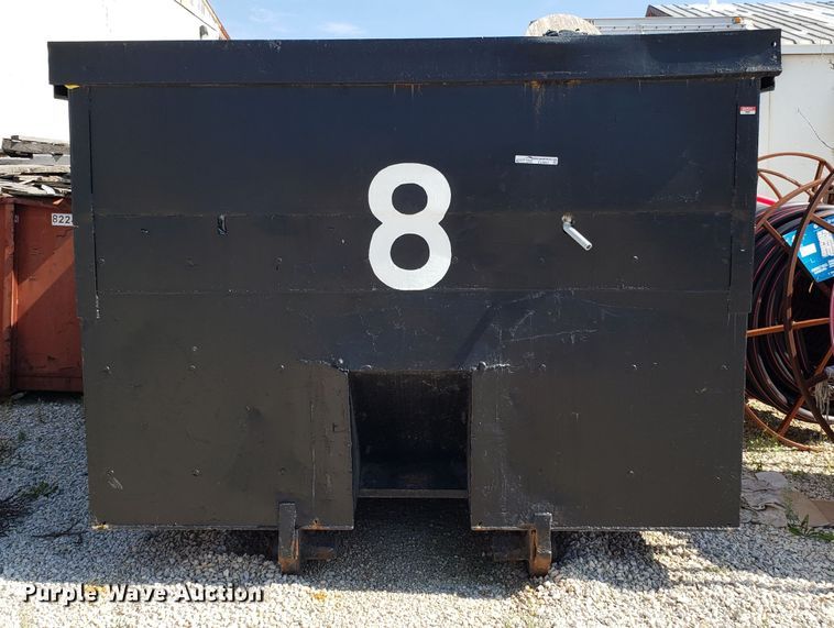 image for item EU9957 Roll-off dumpster